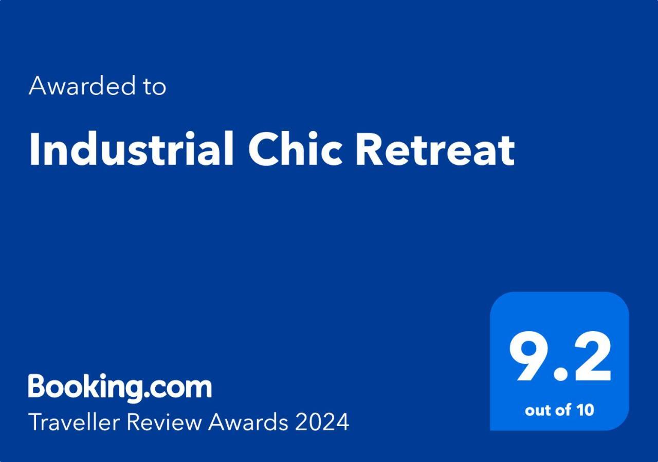 Industrial Chic Retreat Διαμέρισμα Al Qurayyah Εξωτερικό φωτογραφία